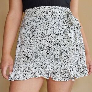 Boutique White and Black wrap mini skirt